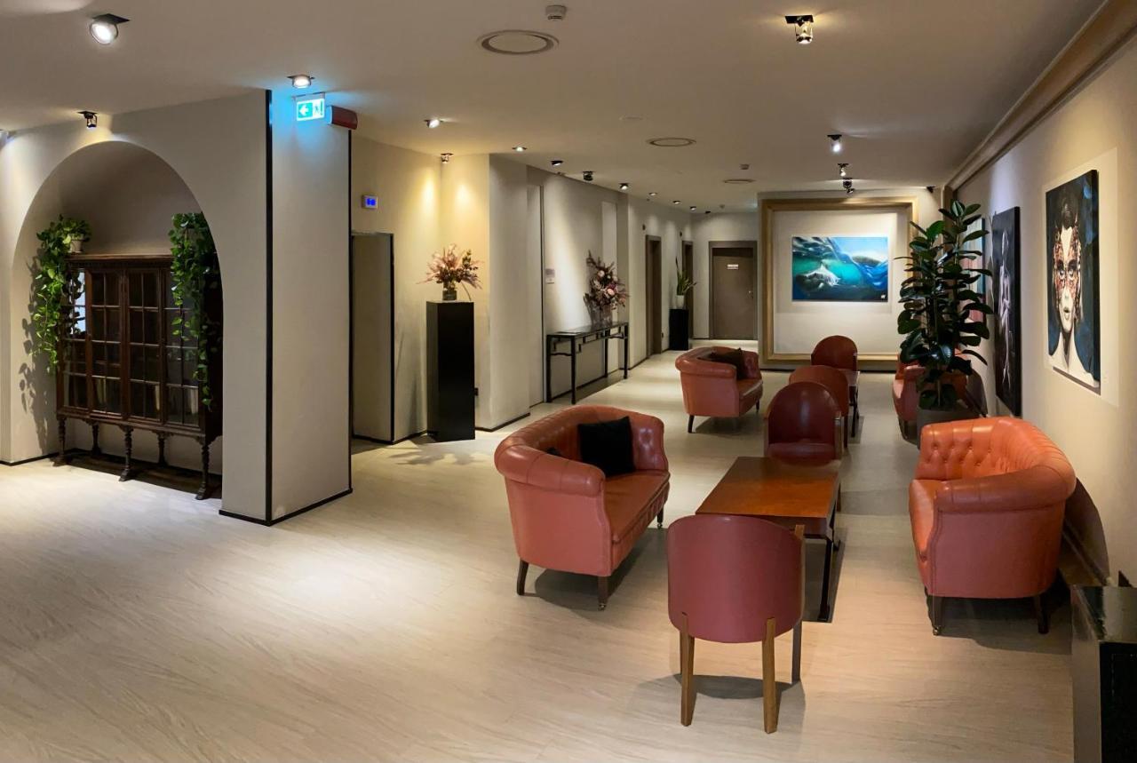 Ih Hotels Milano Ambasciatori Exterior photo